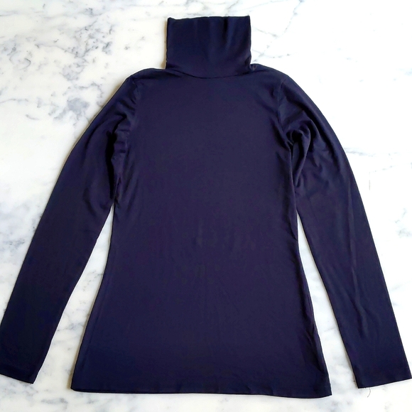 NWOT. H&M Cotton Modal Spandex Black Long Sleeve Turtleneck Long Top. - Picture 2 of 3